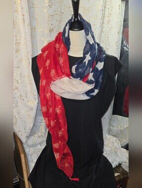 Estate Red, Navy & White Star-Pattern Infinity Scarf